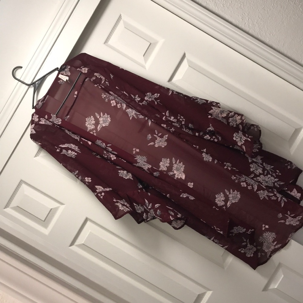 Maroon floral kimono